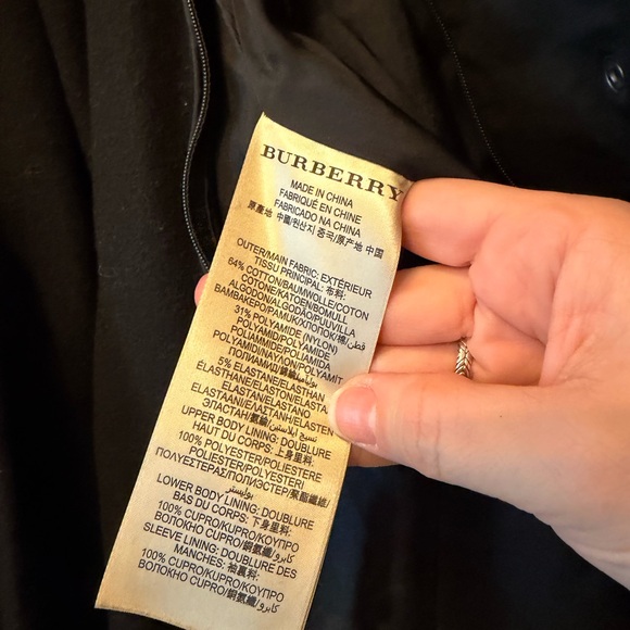 Burberry Bowpark Trench, EUC- US Size 14 OFFERS ACCEPTED - Picture 5 of 9